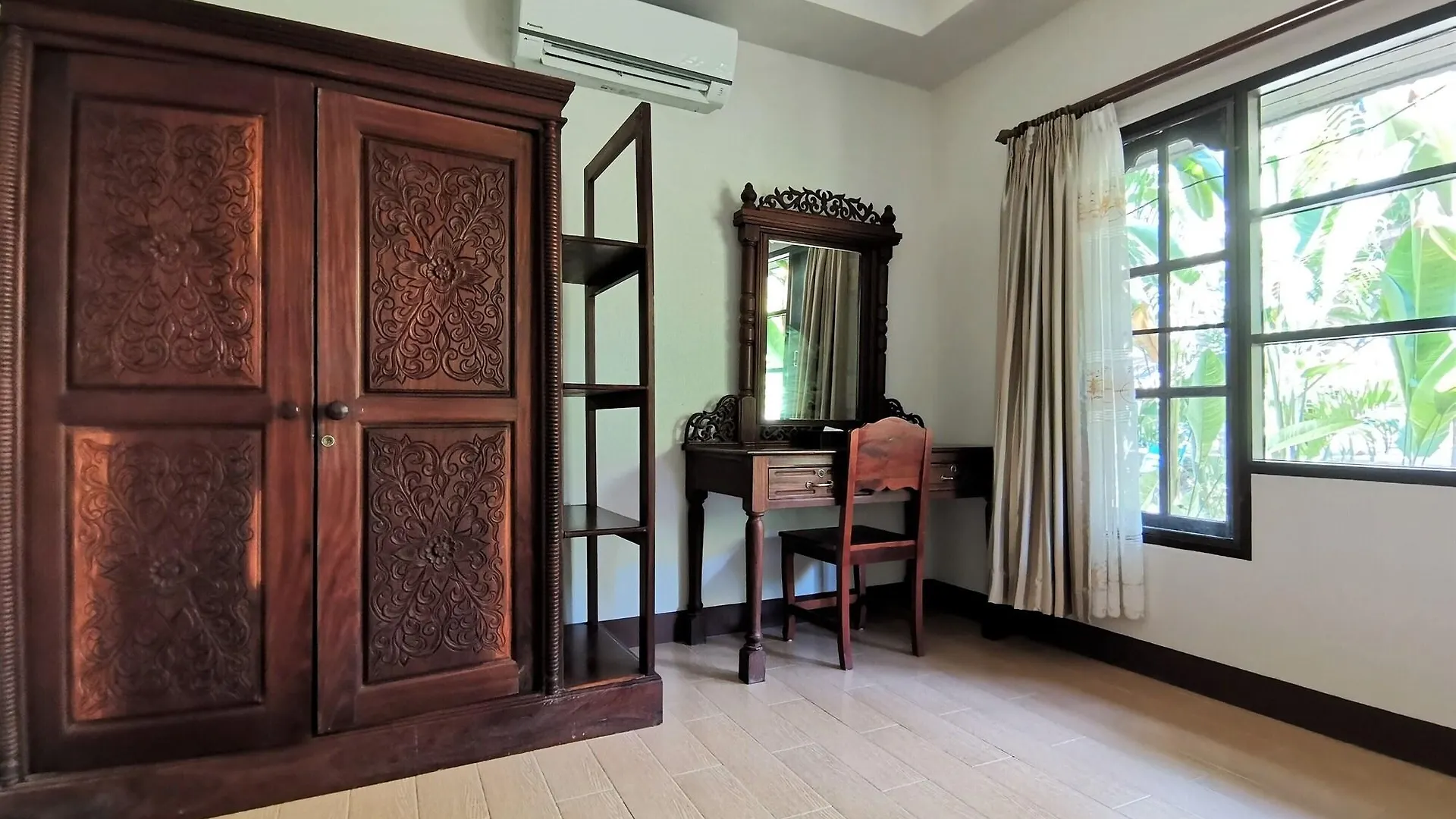 Resort Holiday Villa, Lanta Koh Lanta