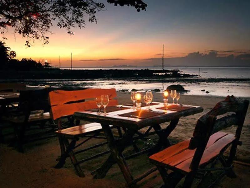 Resort Holiday Villa, Lanta Koh Lanta